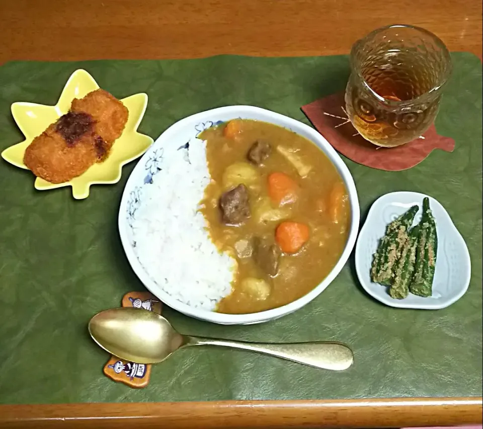 カレーライス🍛晩ご飯🌃🎵|とししいたけさん