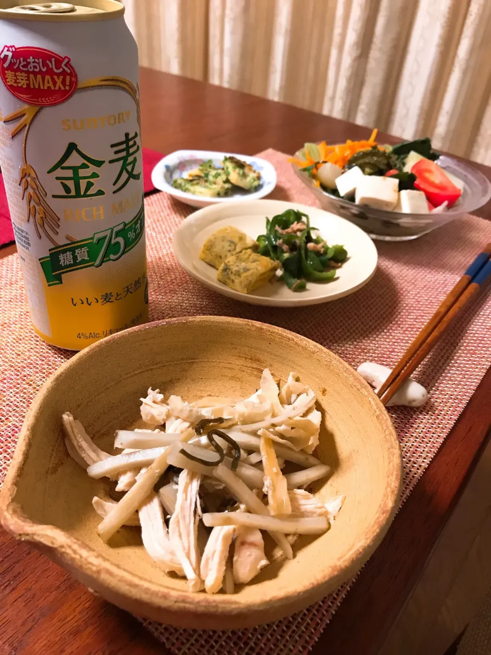 Snapdishの料理写真:晩ごはん〜鶏ごぼうポン酢和え・だし巻き・お豆腐サラダ|kahorisさん