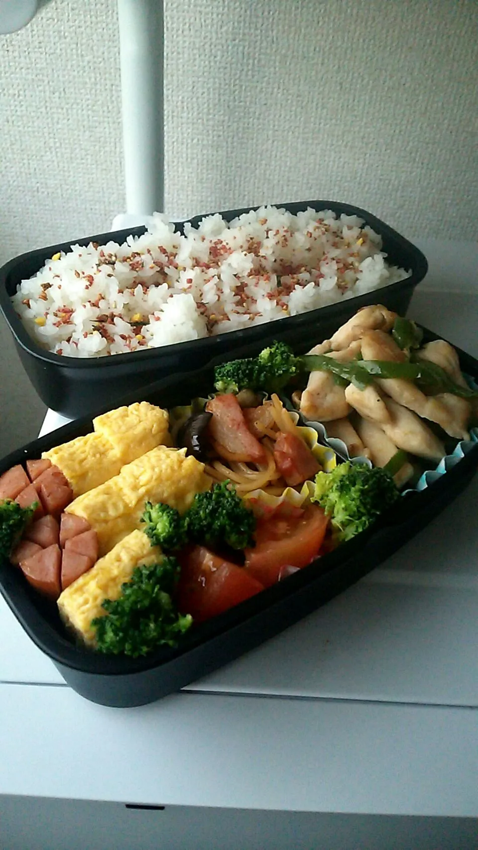 今日のお弁当🐔🍅|えりさん