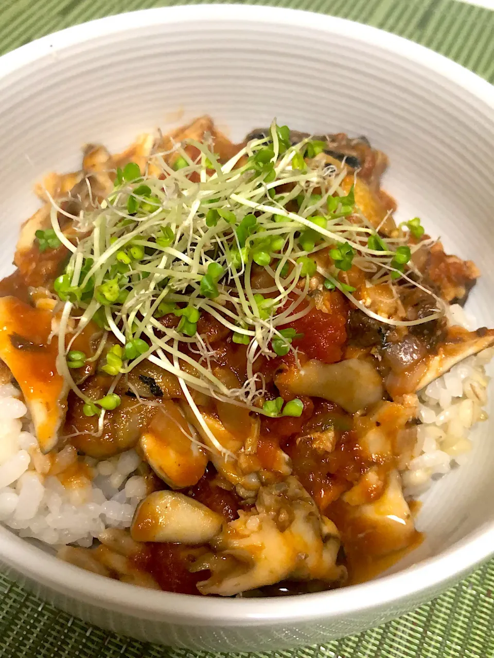 鯖缶トマト丼|凛々さん