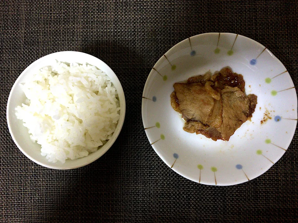 Snapdishの料理写真:豚バラ味噌焼きご飯|ばーさんさん