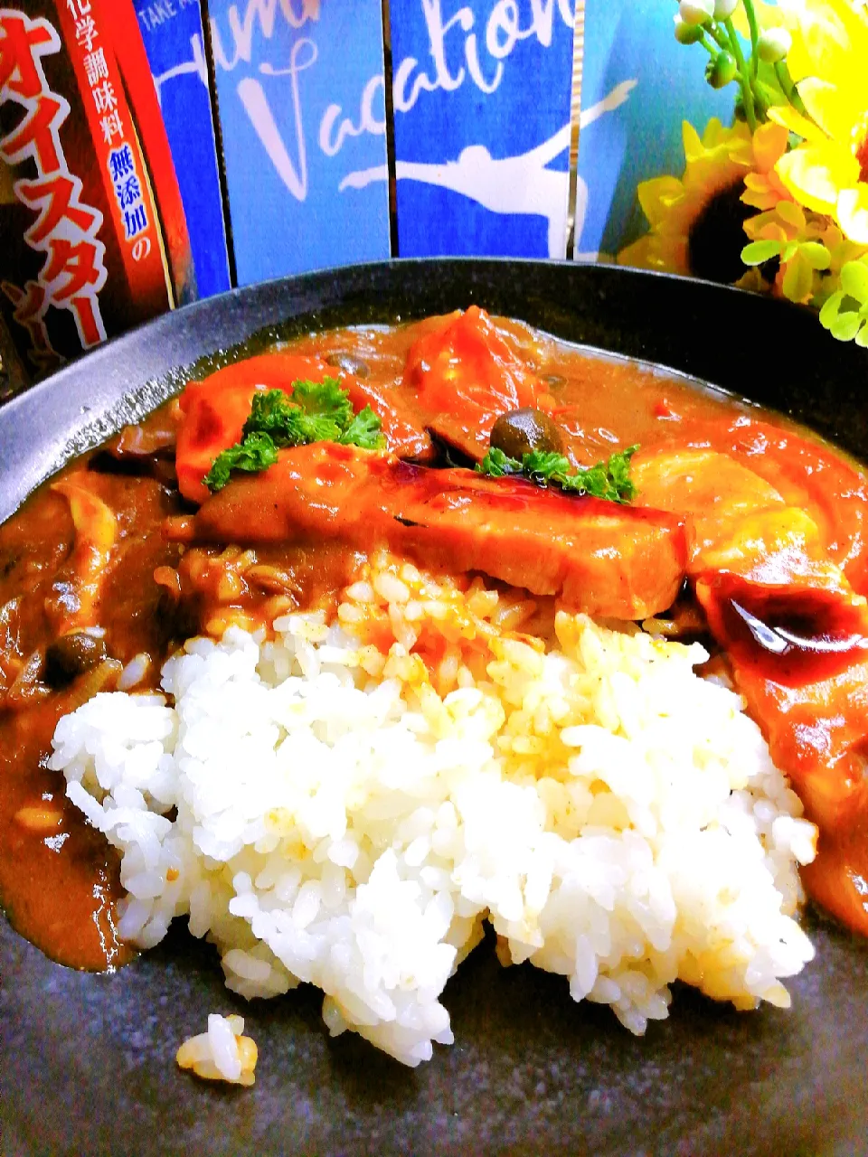 トマトとベーコンのカレー

生オイスターソースかけ、さらに美味しい( ˘ ³˘)♥

トマトの酸味とピリ辛が合う(◍•ᴗ•◍)❤|ペンギンさん