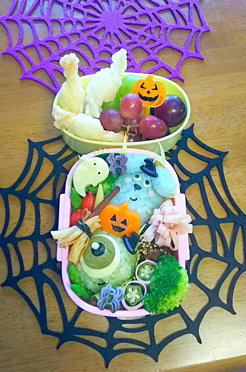 モンスターズインク👻ハロウィン🎃遠足弁当🍱🎵#モンスターズインク#ハロウィン弁当#遠足弁当#キャラ弁|とししいたけさん