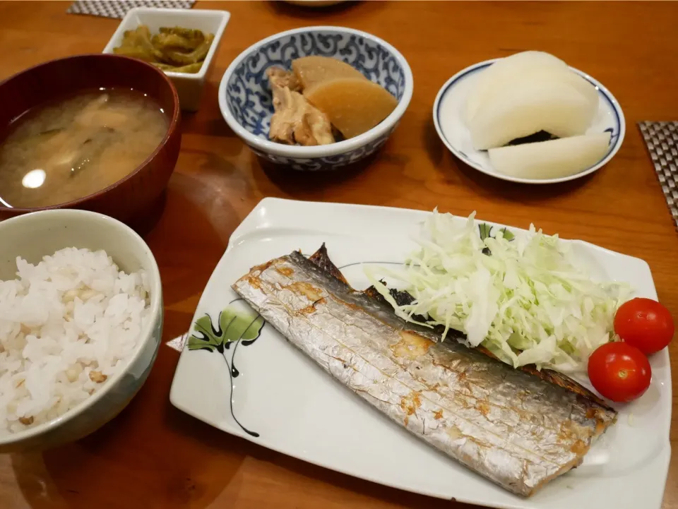 19/09/11 夕飯♪ 太刀魚の塩焼き|ikukoさん