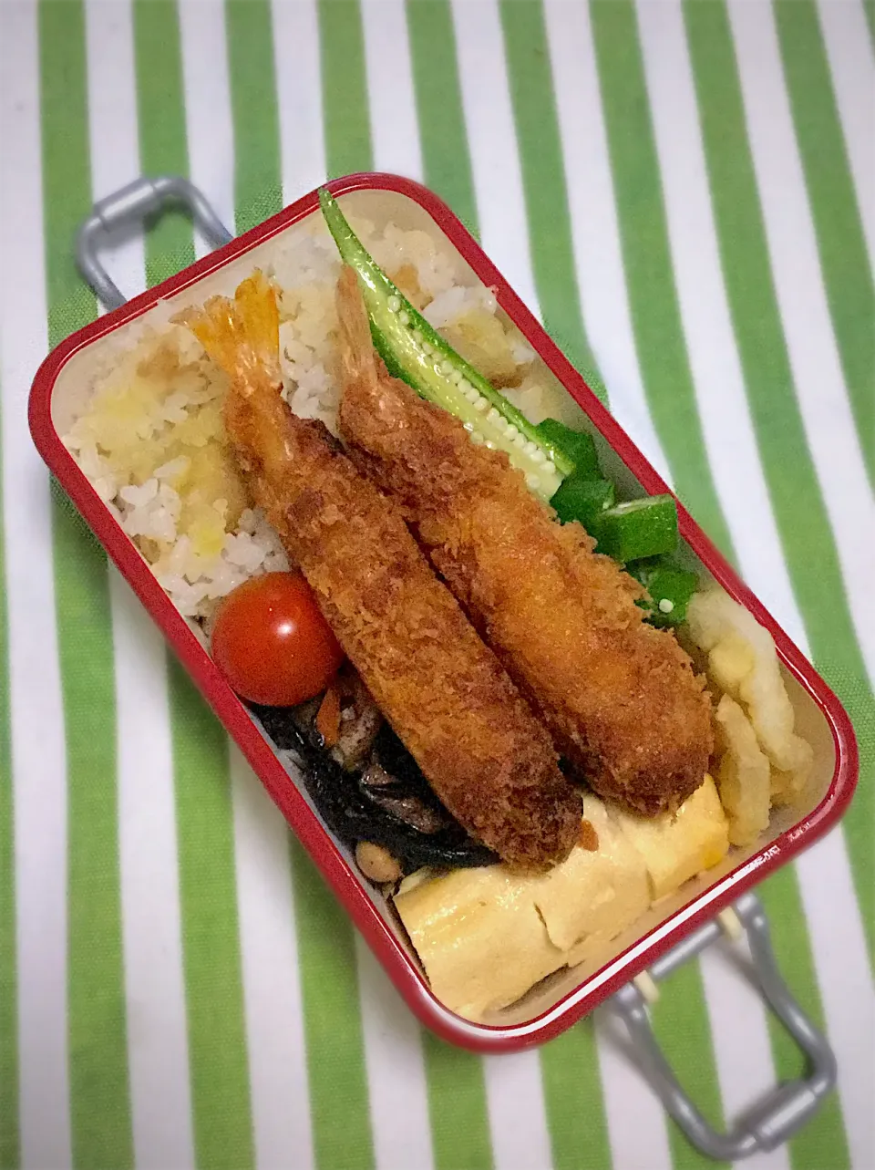 長女の中学弁当！エビフライどーーん|yukoさん