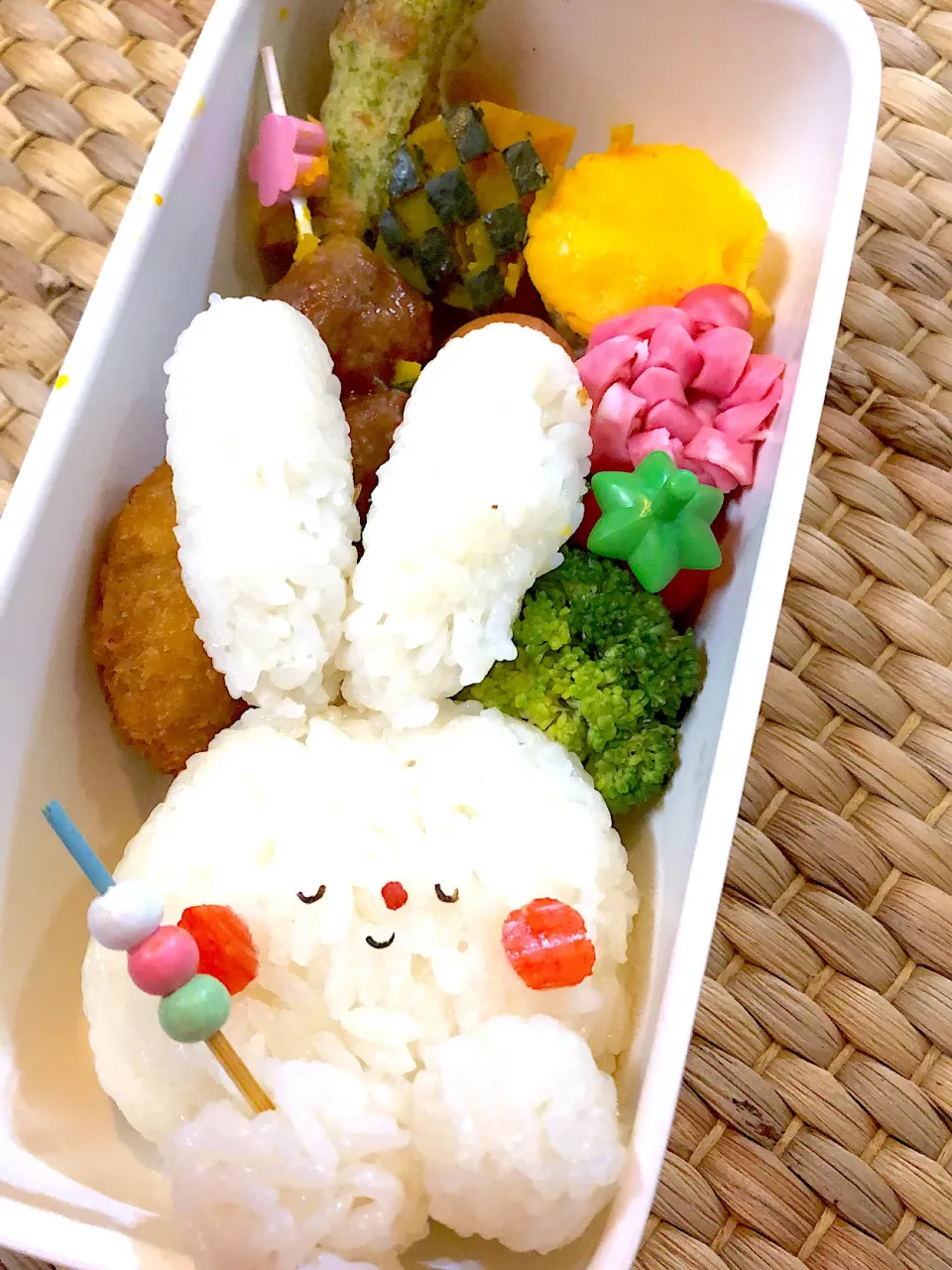 お月見様お弁当🌕🐇|Yuki Kawasumiさん