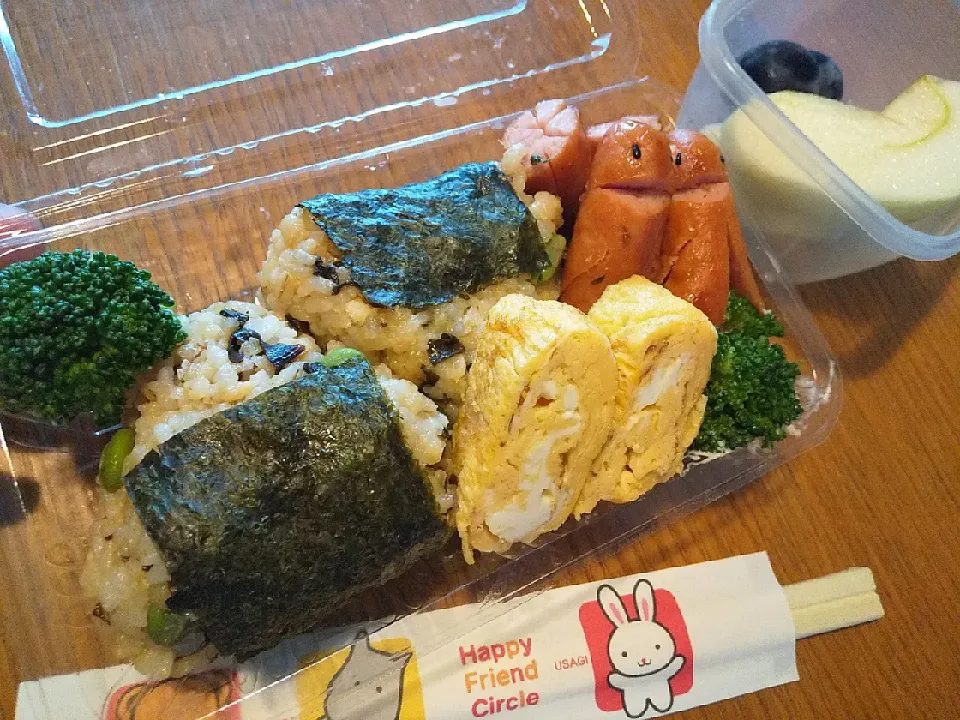 Snapdishの料理写真:お泊まり保育弁当|まきごろうさん