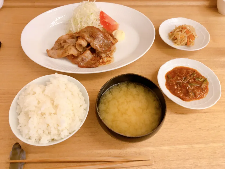 豚の生姜焼き定食|chan mitsuさん