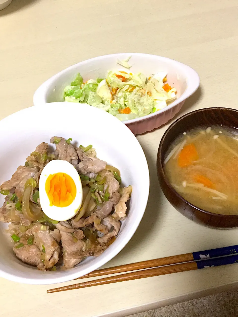 Snapdishの料理写真:ネギ塩豚丼|ranさん