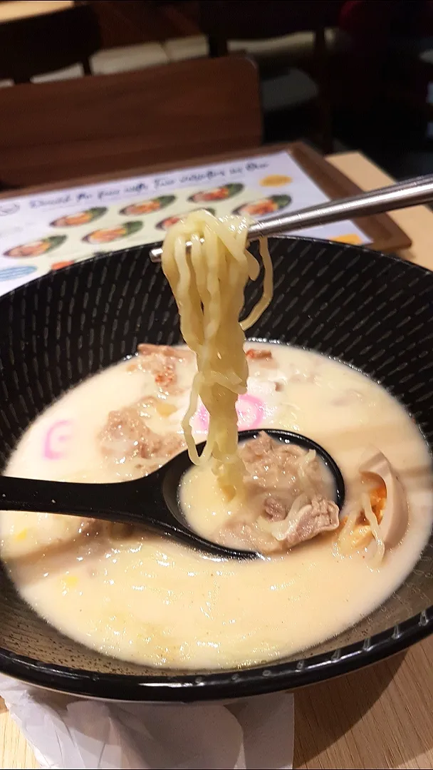 Yoshinoya Beef Tonkatsu Ramen😍😋|🌷lynnlicious🌷さん