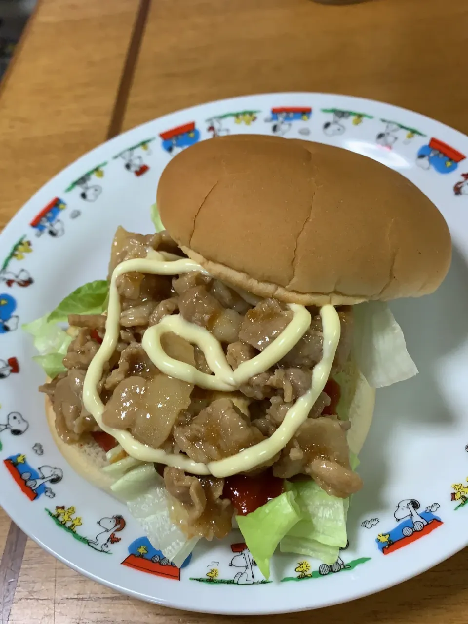 生姜焼きハンバーガー🍔(^^)v|ななみままさん