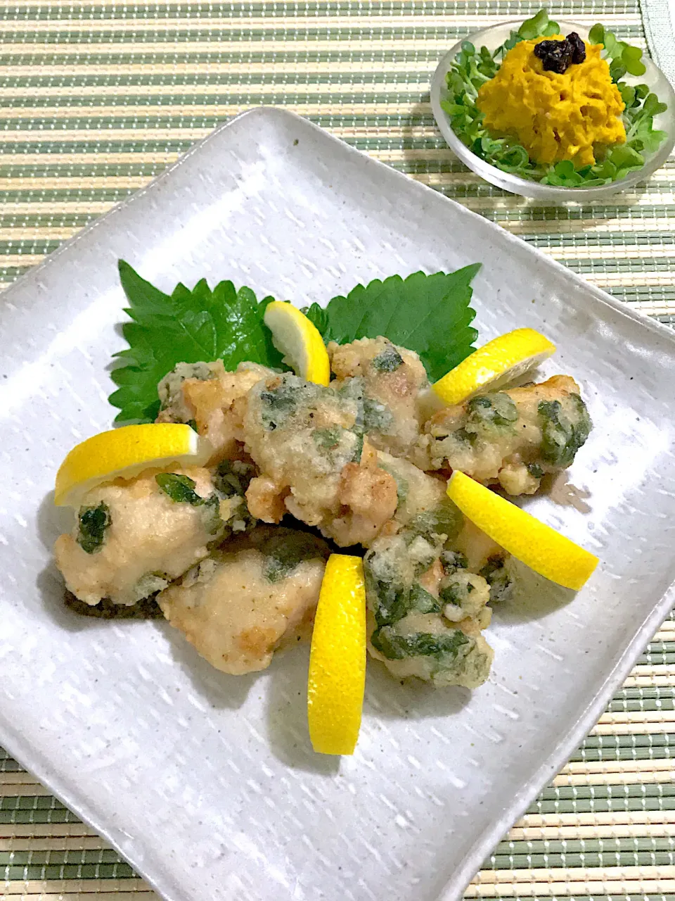 ローズ＆ローズさんの料理 鶏胸肉と大葉の塩唐揚げ🐔|ちゃべさん