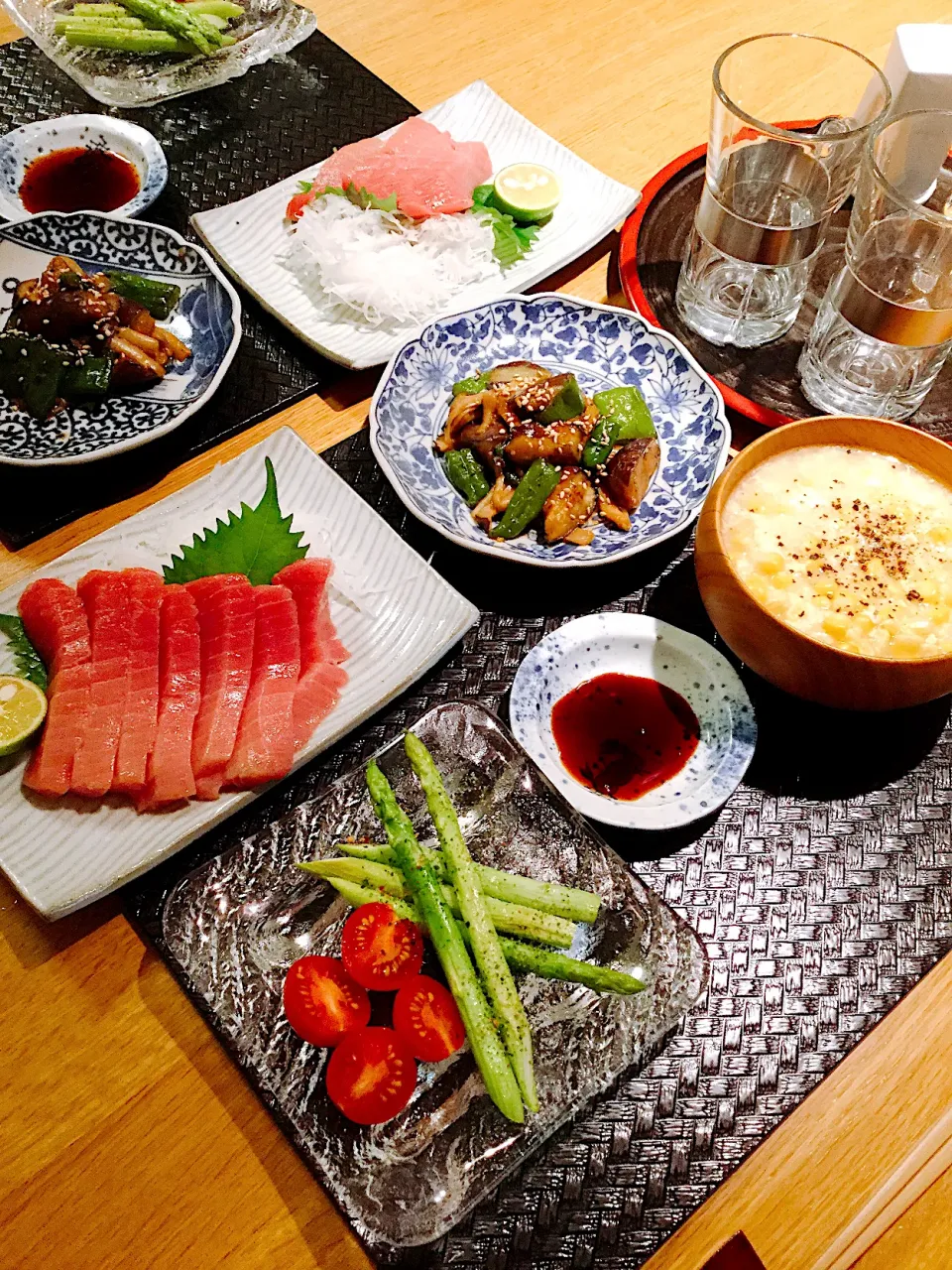 鮪お造り、茄子と甘辛唐辛子味噌炒め|papinさん