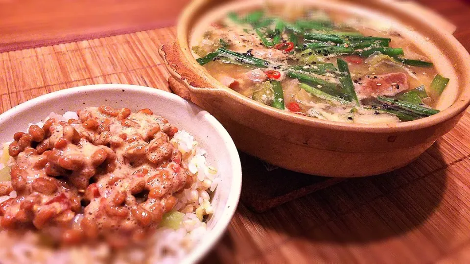 Snapdishの料理写真:納豆ご飯&もつ鍋～
の晩ごはん✨|kaz(*･ω･)さん