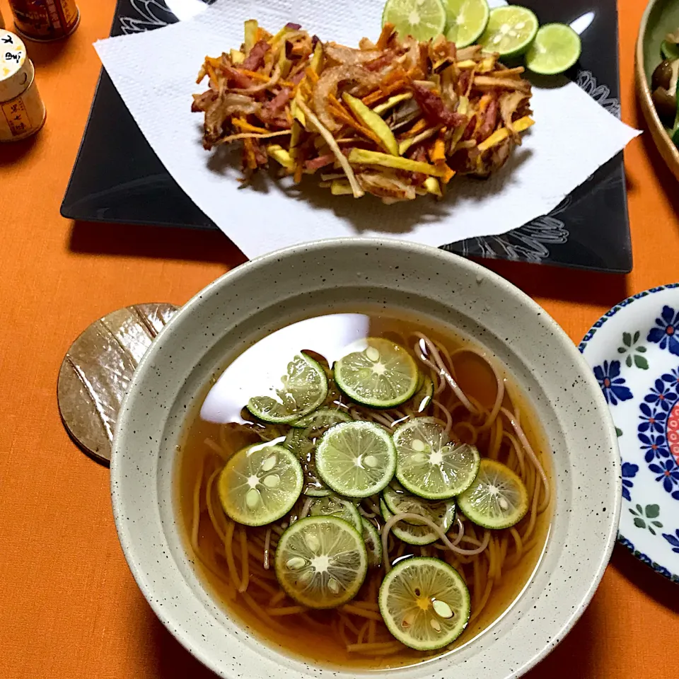 Snapdishの料理写真:すだち蕎麦とかき揚げ|ゼニコさん