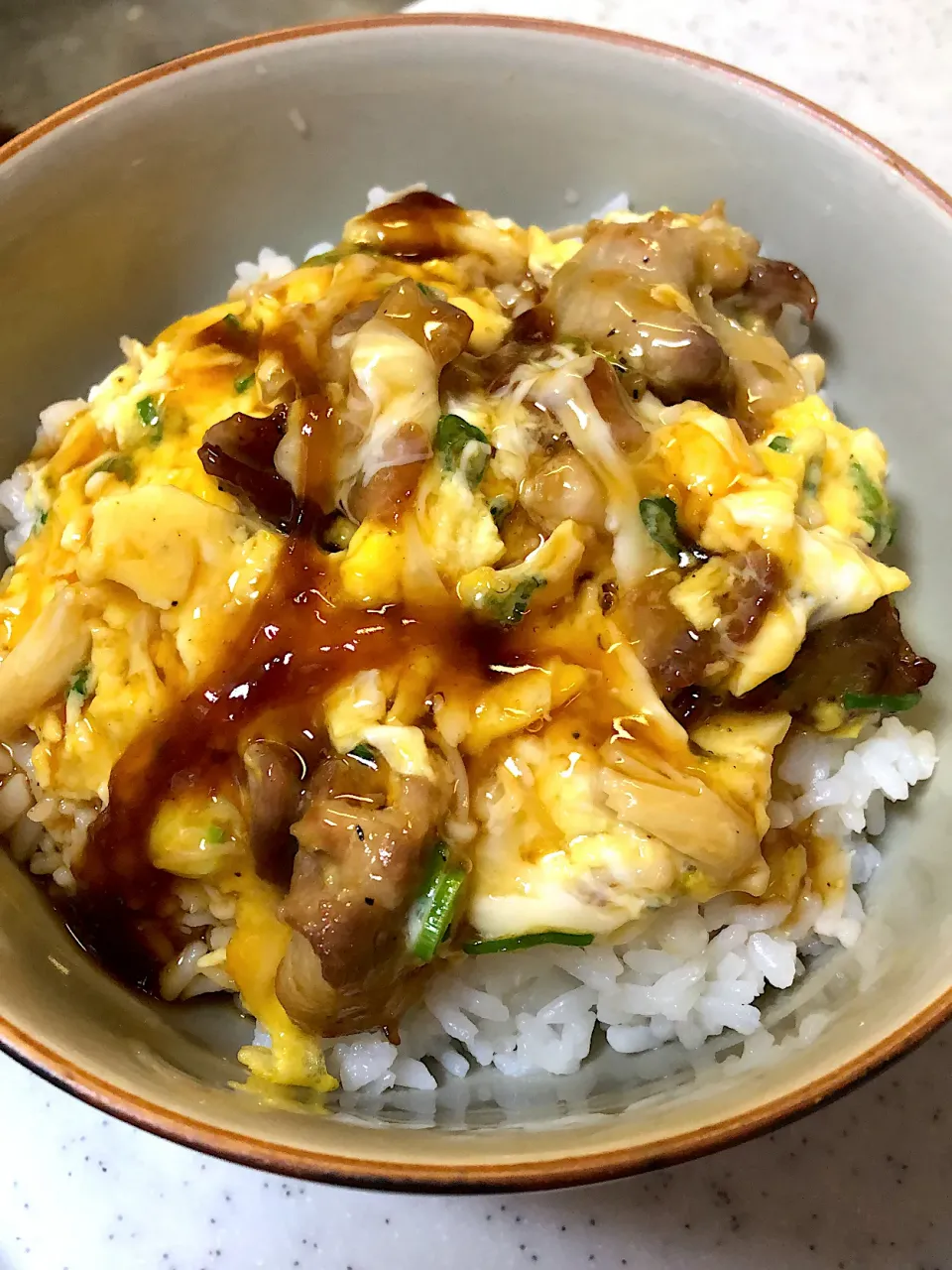 豚バラネギ玉あんかけ丼|ままごんさん