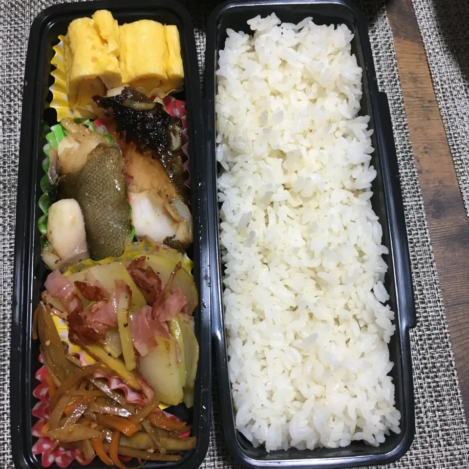 初弁当🍱|ぽみさん