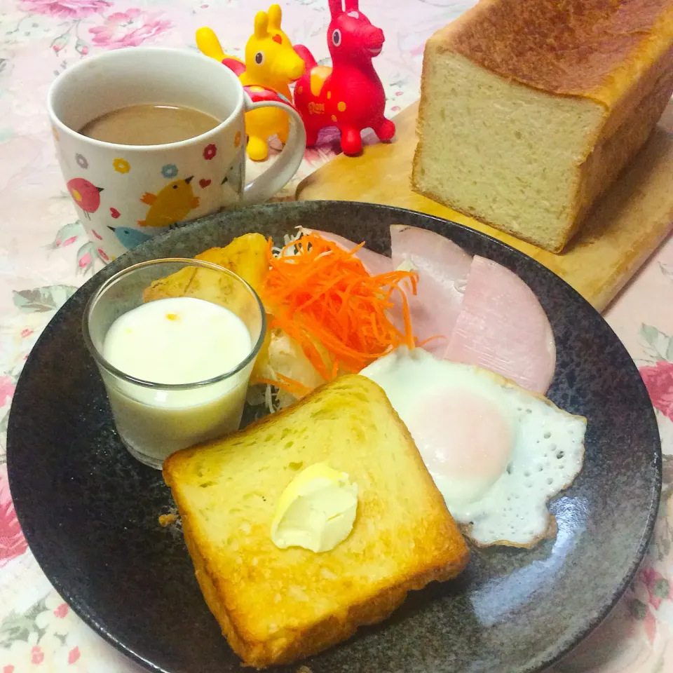 Snapdishの料理写真:連休最終日の朝ごはん❤︎|夢ーテルさん