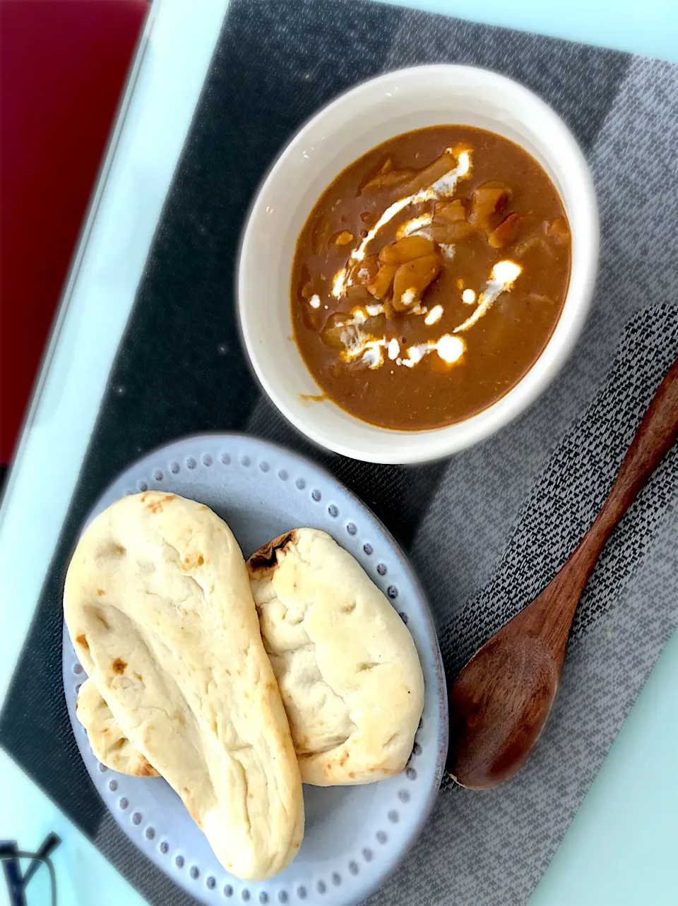 バターチキンカレーとナン🇮🇳|anzさん