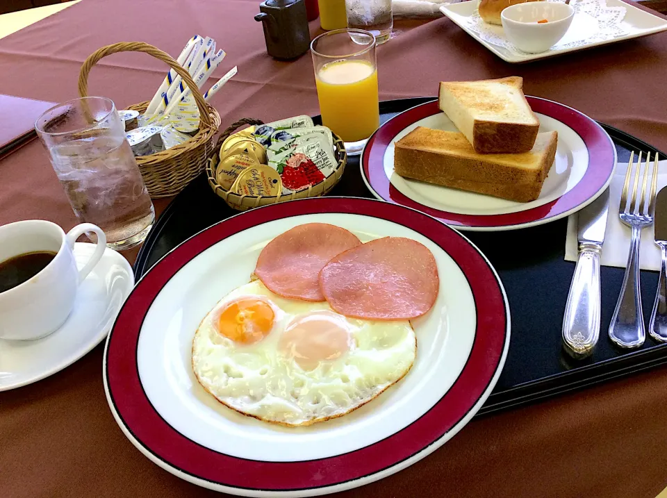 大雨の中⛳️朝飯😋|アライさんさん