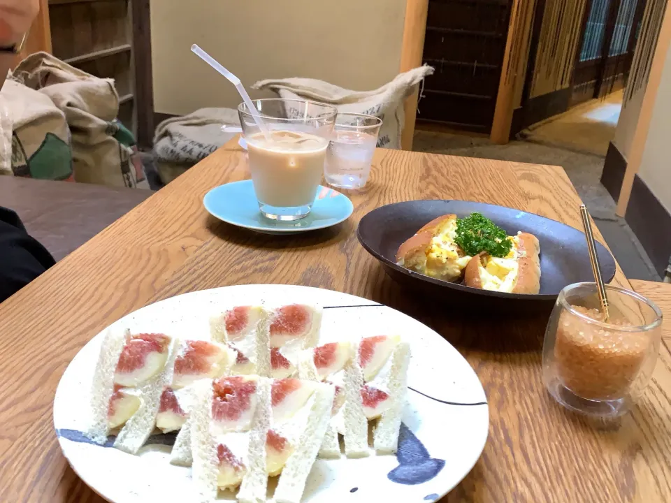 フルーツサンドとたまごサンド 市川屋珈琲 2019.9.15|junkoさん