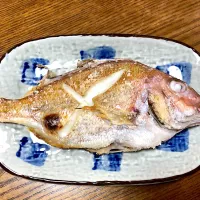 釣ったタイの塩焼き(^^)|リトルターン(釣った魚の料理垢)さん