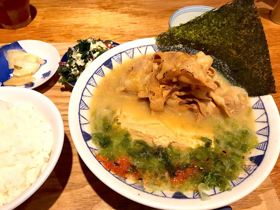 あおさ海苔の豚汁定食|マハロ菊池さん