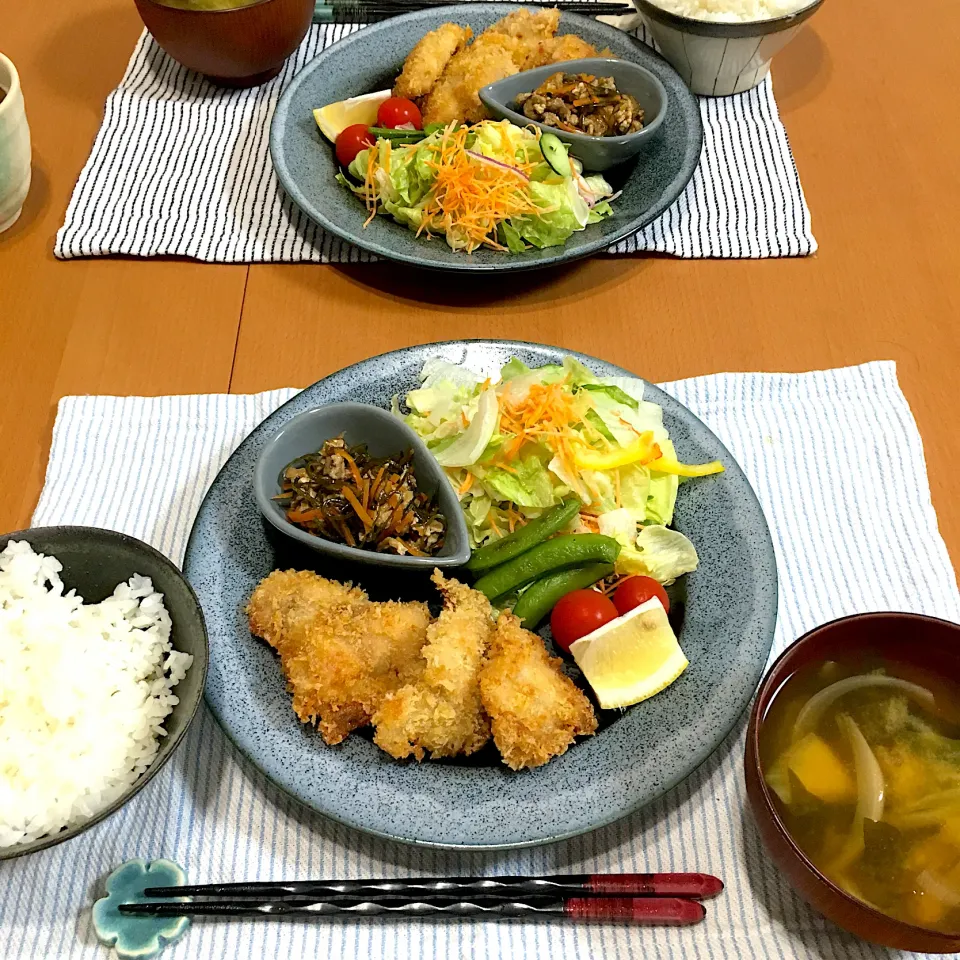 晩御飯🍴チキンカツ、きざみ昆布の煮物、お味噌汁|まいまいさん