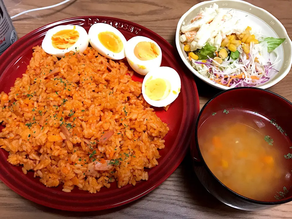 チキンライス、コンソメスープ、サラダ🥗|ゆーママさん