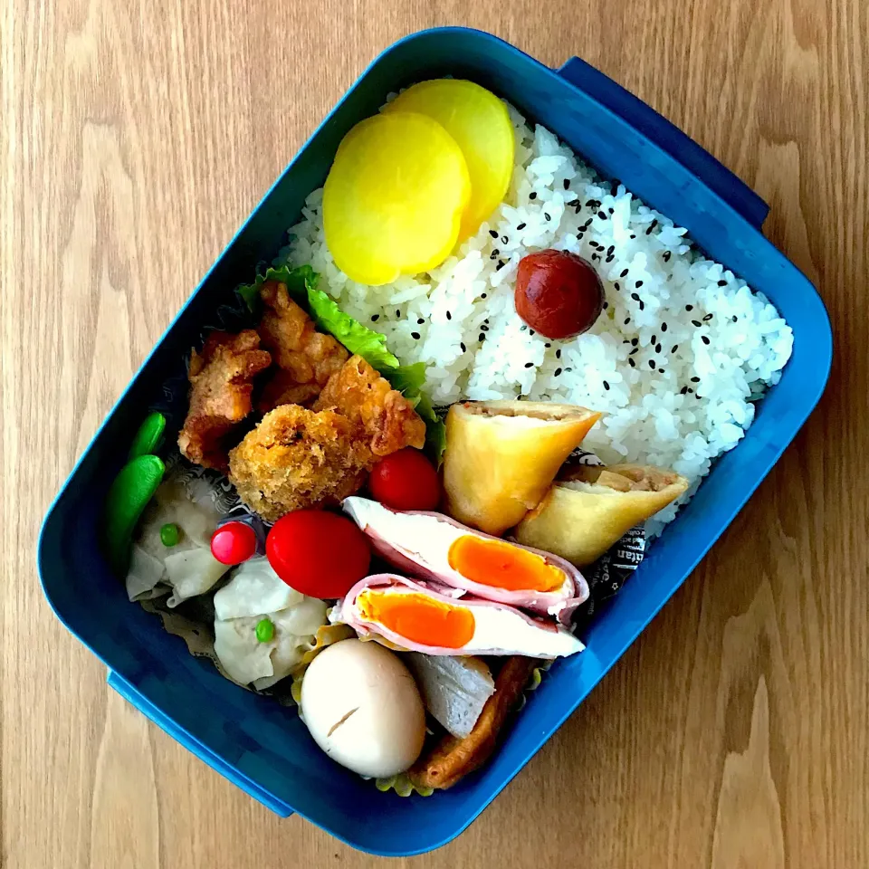 スーパーのお惣菜詰め詰め弁当🍱|ちぃさん