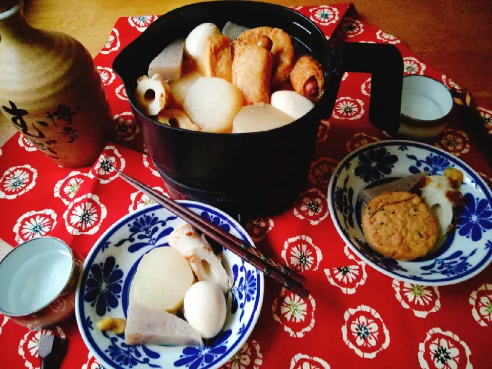 Snapdishの料理写真:シロカちょいなべで🍢おでん|Naomi Furuyaさん