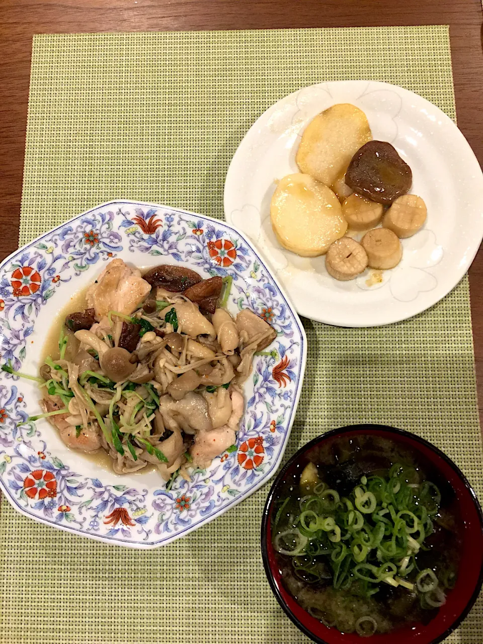 鶏モモ肉とキノコのめんつゆバター炒め|浜@ちゃんさん