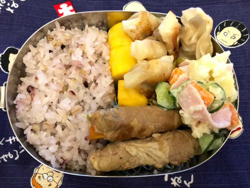 Snapdishの料理写真:肉巻き弁当|freeさん