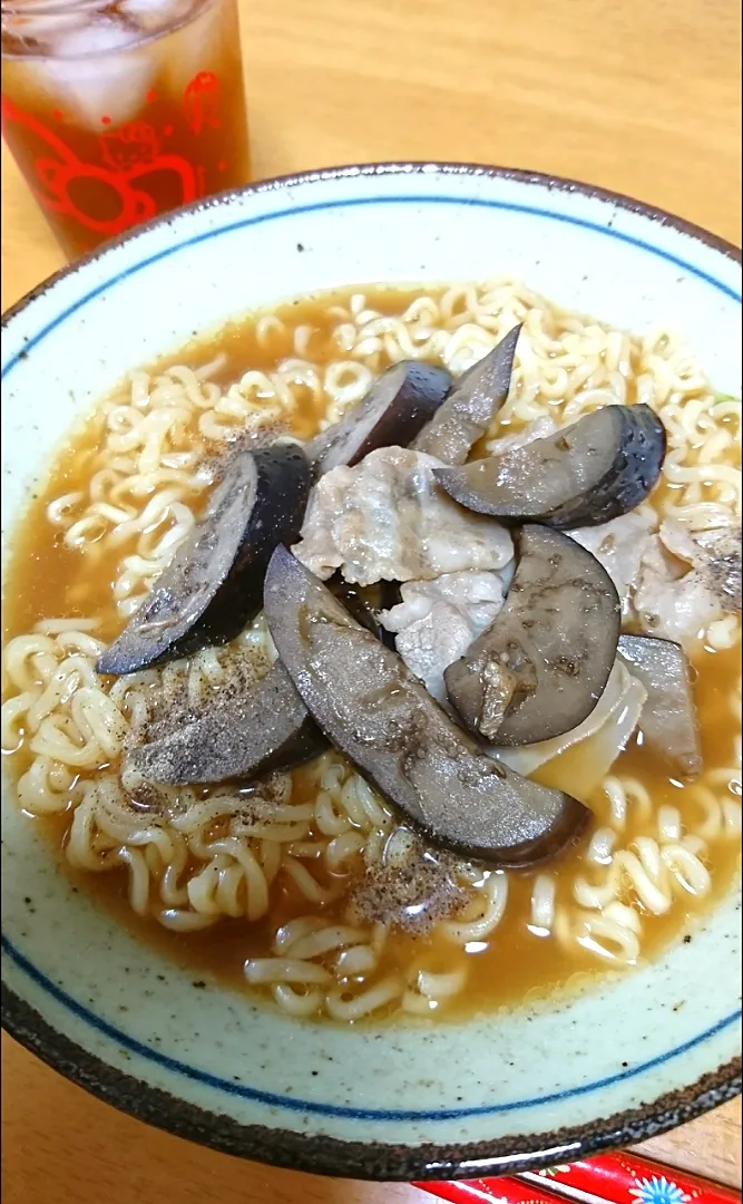 醤油ラーメン🍜|しまだ ちえこさん