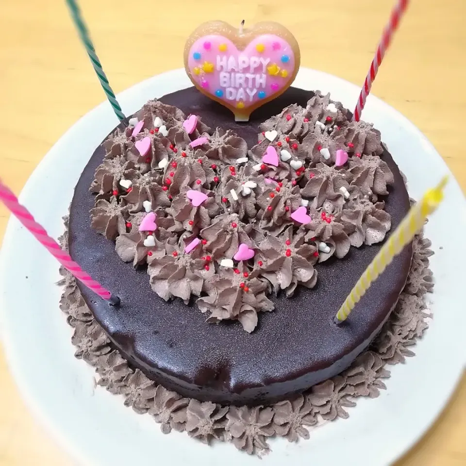 誕生日ケーキ☆レンジでできた！ハートチョコケーキ|yuika☆さん