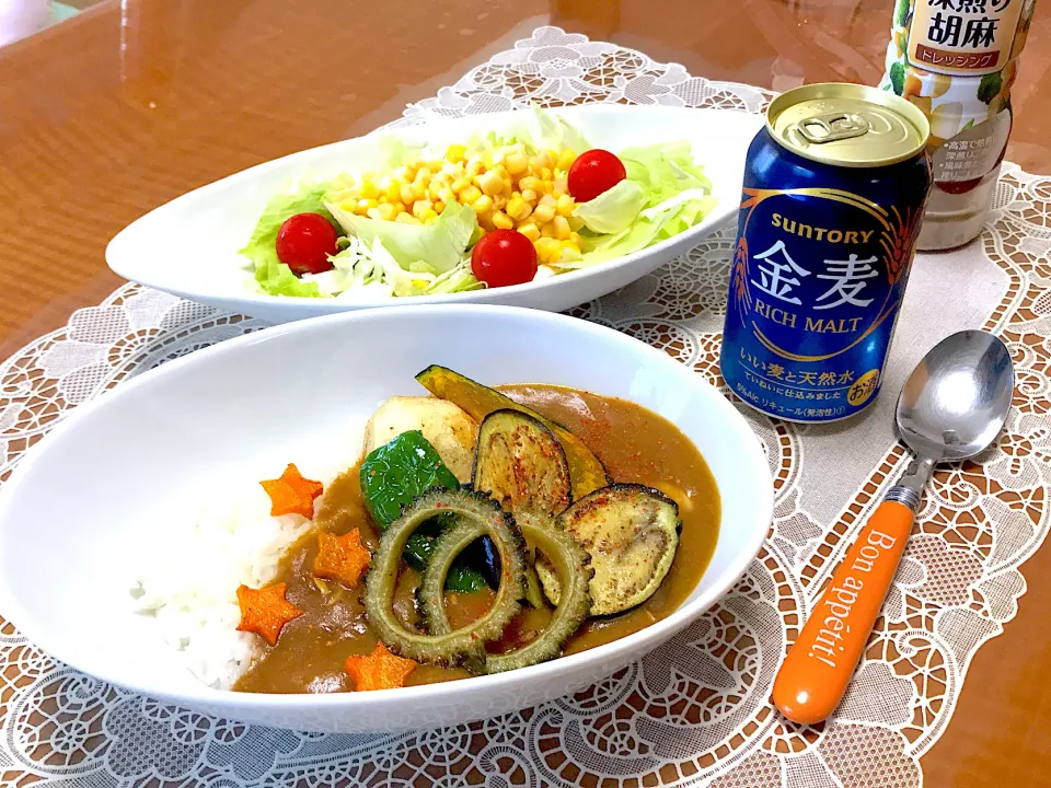 Snapdishの料理写真:夏野菜カレー❤️自家製ゴーヤや茄子は素揚げに😊|makoさん