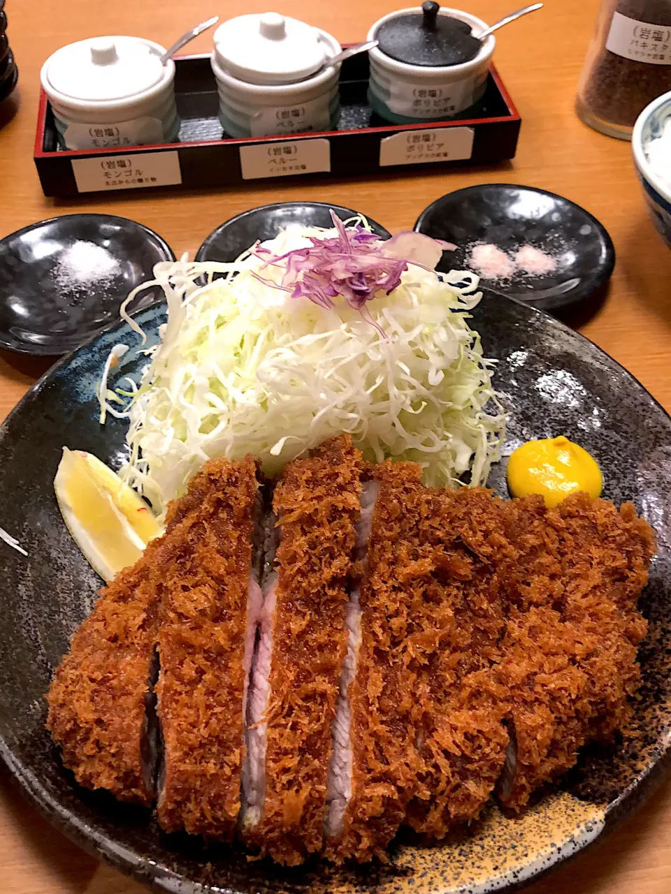 特ロースカツ定食@あおき|Tomoe Kanasashiさん