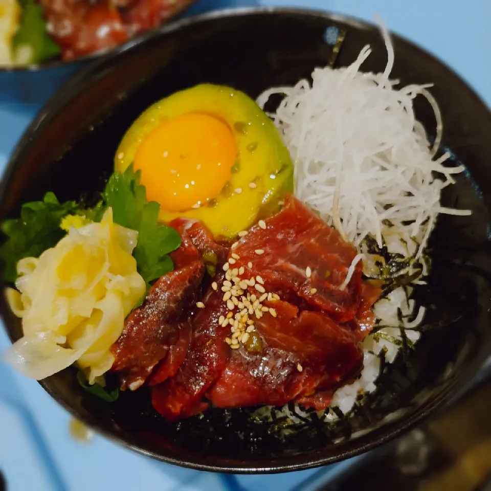 鮪とアボカドのトロトロ丼|ファンメイ🌺さん