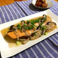 鮭のキノコあんかけ【sayaさんの料理 豆腐のきのこあんかけ】