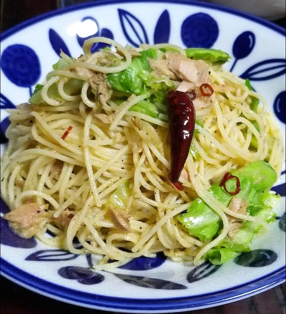 キャベツツナパスタ♪(o^O^o)&手ごねハンバーグ|dai.noriさん