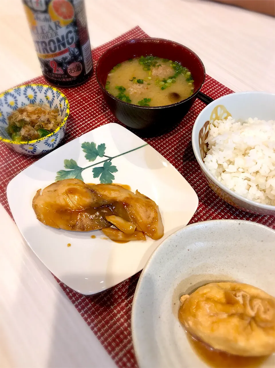 しいらの甘酒漬け煮  ばくだん  オクラとめかぶ  味噌汁|キヨさん