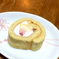 飛騨もものロールケーキ|やっこさん