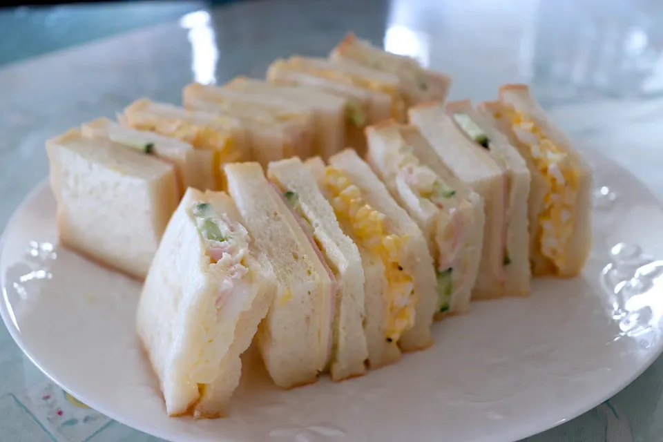 い志かわの食パンを使ってサンドウィッチ🥪今日の朝ごはん🍽|kahoさん