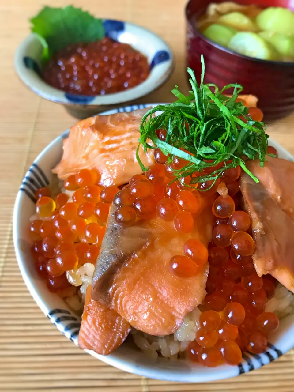 Snapdishの料理写真:咲きちゃんの料理 イクラ漬けたよ〜で朝から鮭はらこ飯|アッチさん