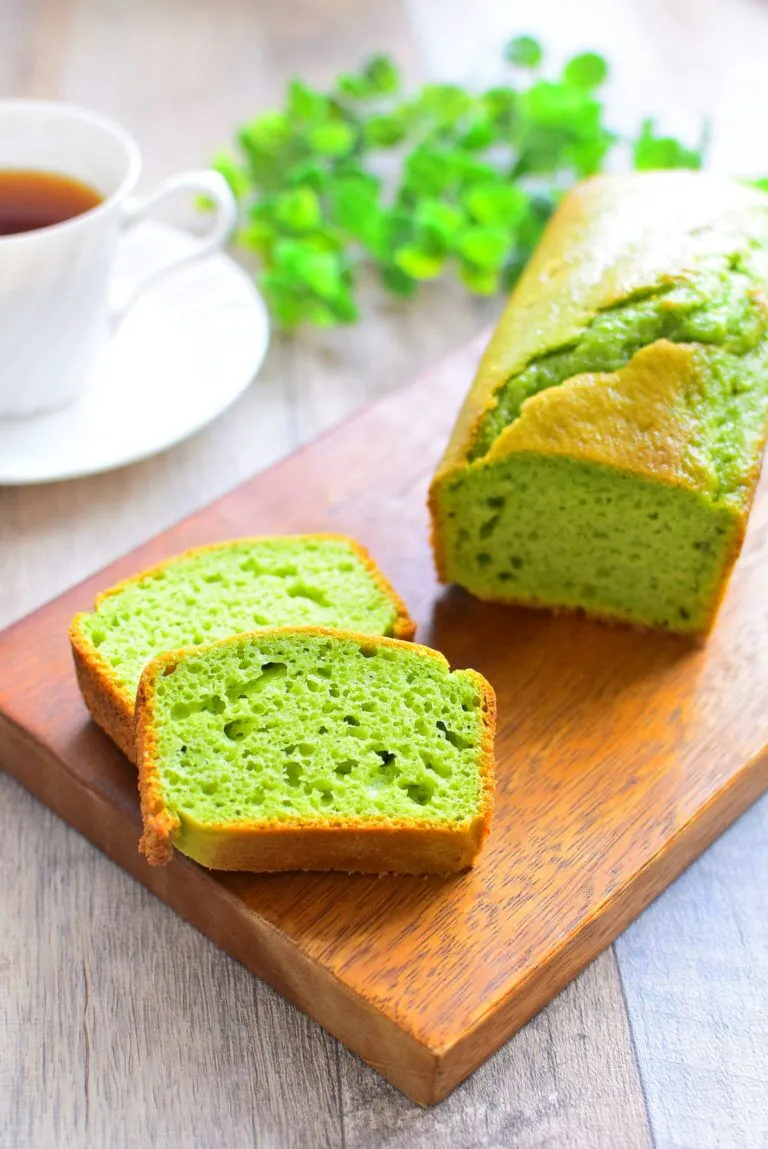 豆腐入り！？オリーブオイルの青汁パウンドケーキのレシピ|アマイモノ・クウ蔵さん