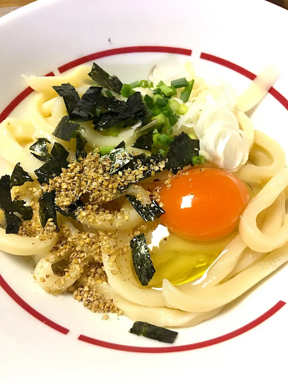 まぼろしの卵で釜玉うっどーん！
 #簡単料理 #釜玉うどん|morimi32さん