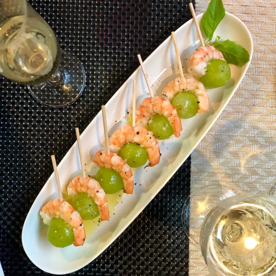 naokiさんの料理 エビとブドウ❤           Shrimp and Shine Muscat|マユマユさん