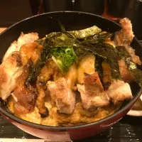 Snapdishの料理写真:親子丼|ウルトおるマンさん