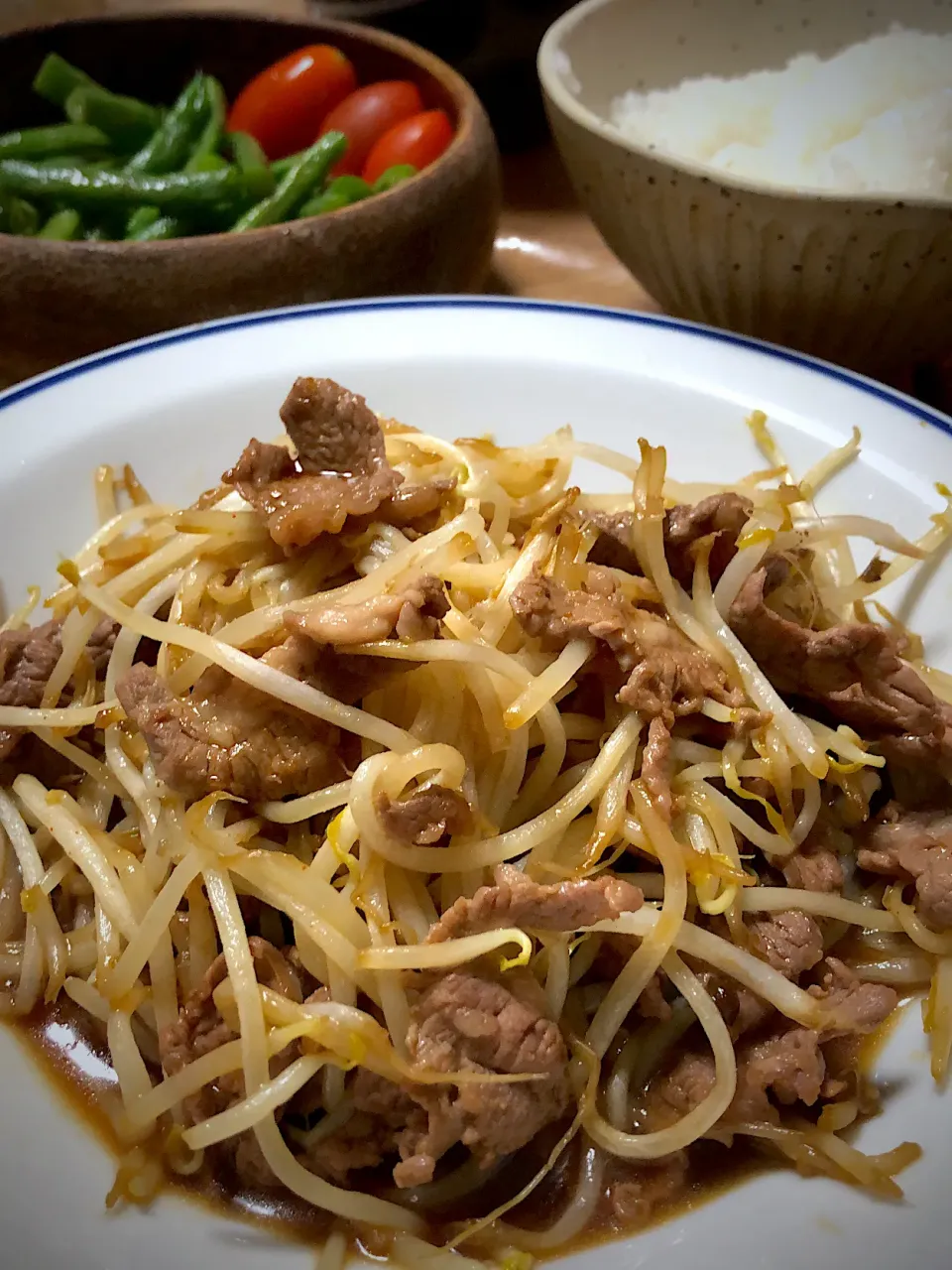 ラム肉と細もやしの炒め物|ミウトおかんさん