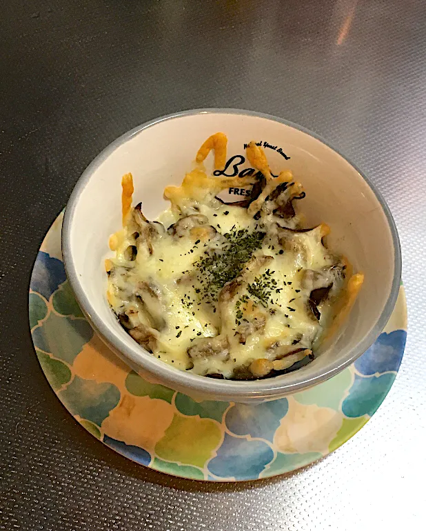 Snapdishの料理写真:舞茸のチーズ焼き|naomiさん